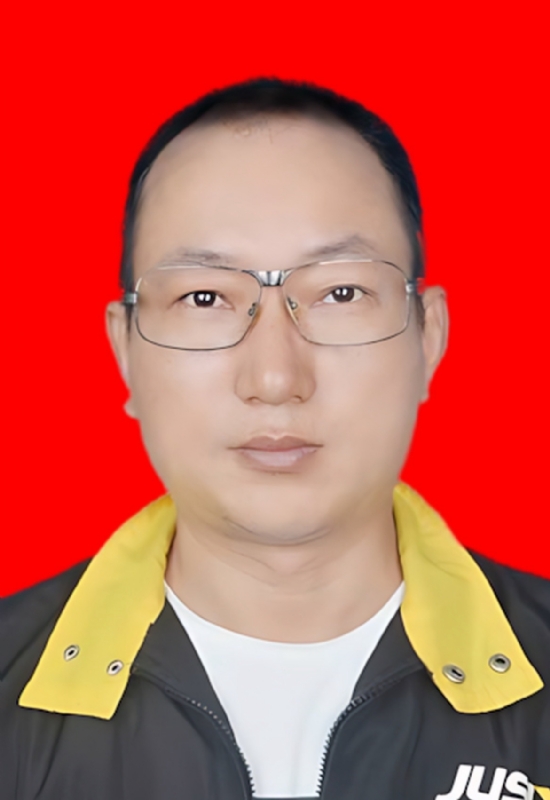 沙漠海的第二张照片--揭阳相亲服务中心