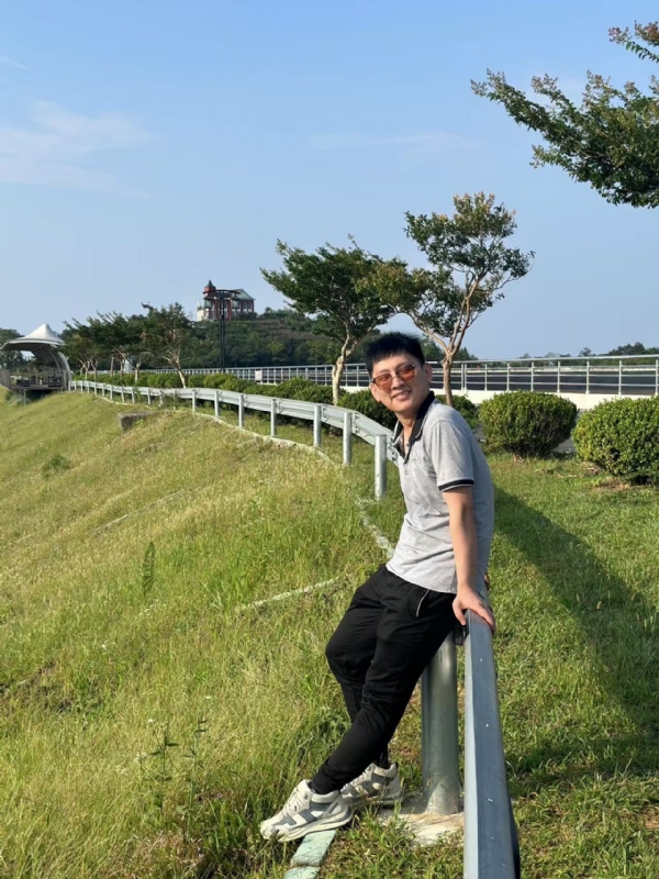 悠人的第一张照片--揭阳相亲服务中心