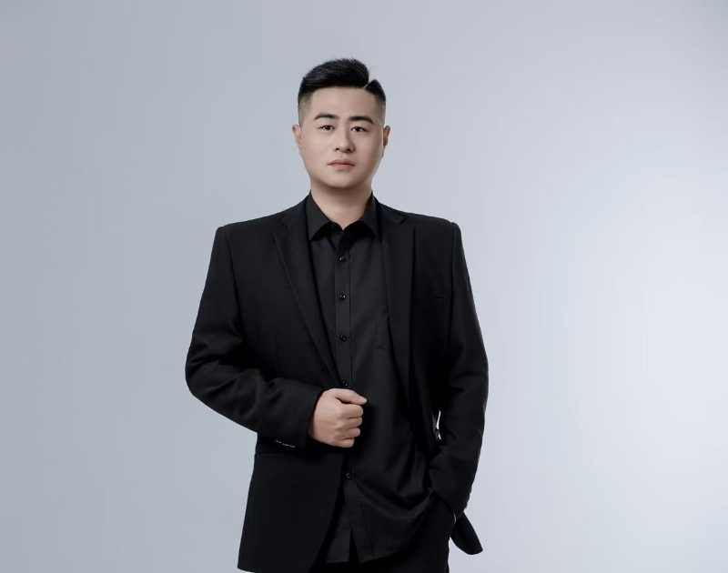 荣泽的第一张照片--揭阳相亲服务中心