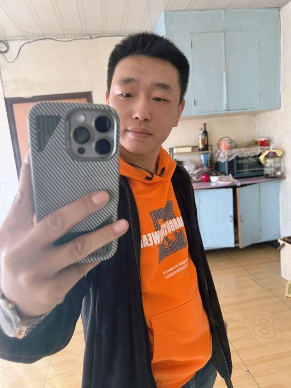 烟花易笑的第五张照片--揭阳相亲服务中心