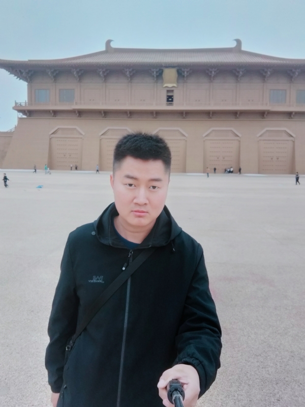 放肆的青春的第一张照片--揭阳相亲服务中心