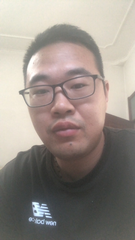 烟花的第一张照片--揭阳相亲服务中心