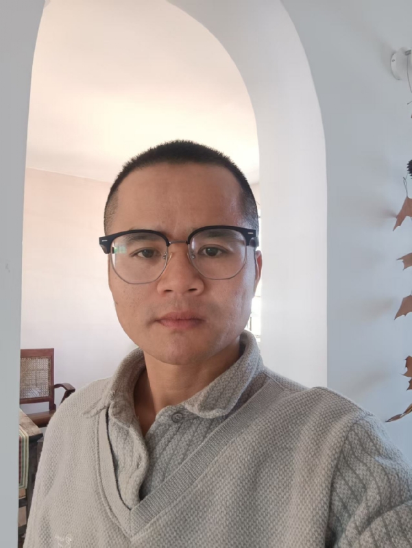 戴戴的第一张照片--揭阳相亲服务中心