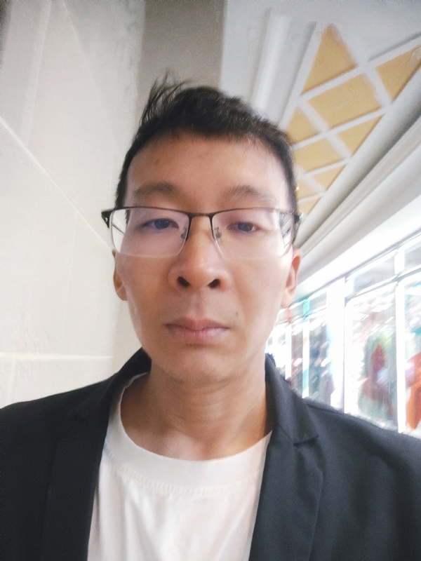 欣欣向荣的第一张照片--揭阳相亲服务中心