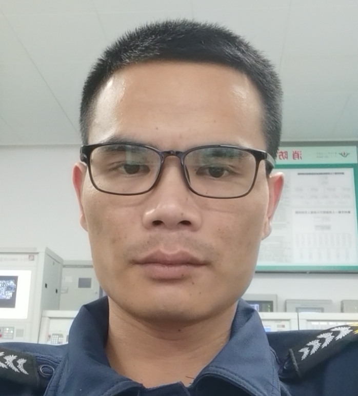 一直都在的第三张照片--揭阳相亲服务中心