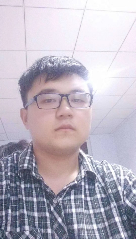 颜色不一样的黄的第一张照片--揭阳相亲服务中心