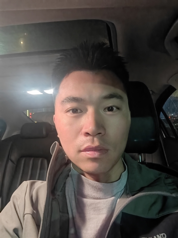 讲不出再见的第二张照片--揭阳相亲服务中心