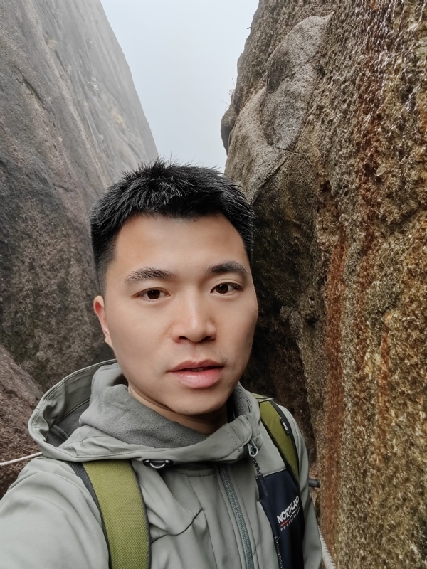 讲不出再见的第四张照片--揭阳相亲服务中心