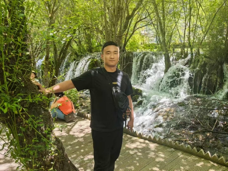 不管多累的第一张照片--揭阳相亲服务中心