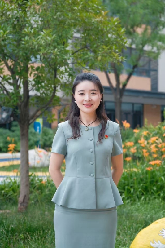 弯弯的第一张照片--揭阳相亲服务中心