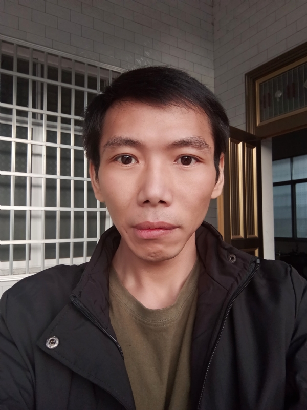 万紫千红的第一张照片--揭阳相亲服务中心